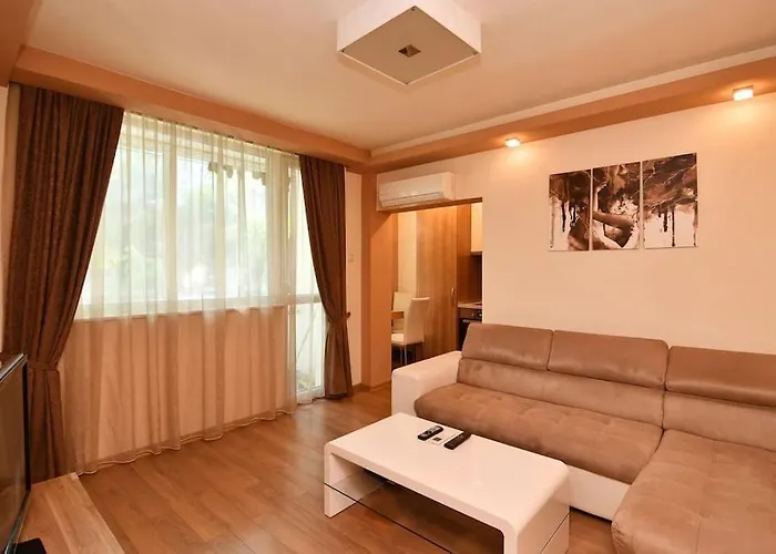 Apartamento двустаен в центъра